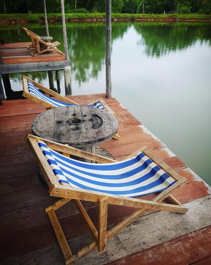 Calm At Bangphat Bor Saen Ngoại thất bức ảnh