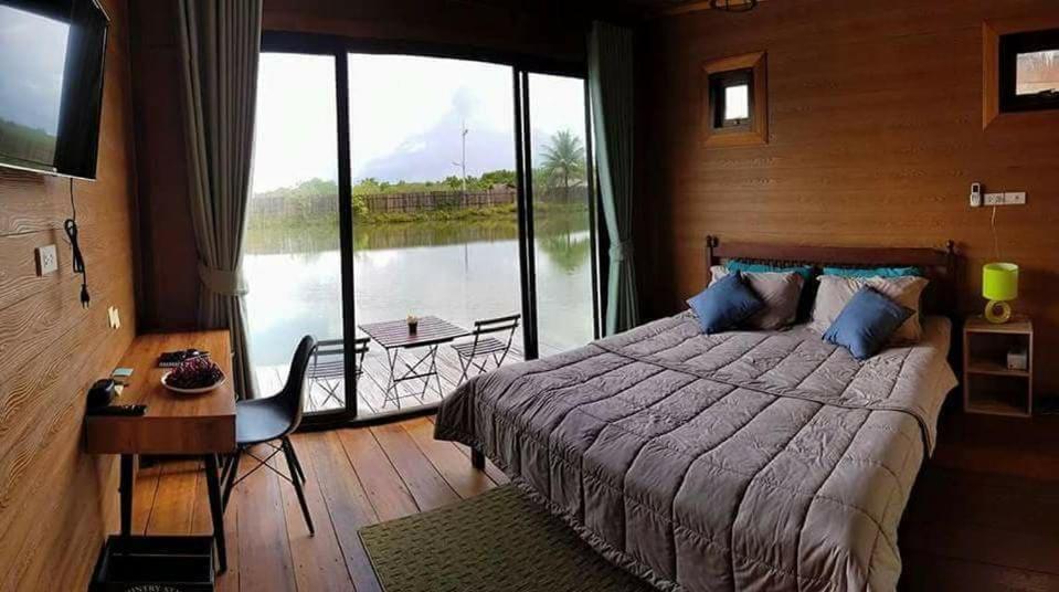 Calm At Bangphat Bor Saen Ngoại thất bức ảnh