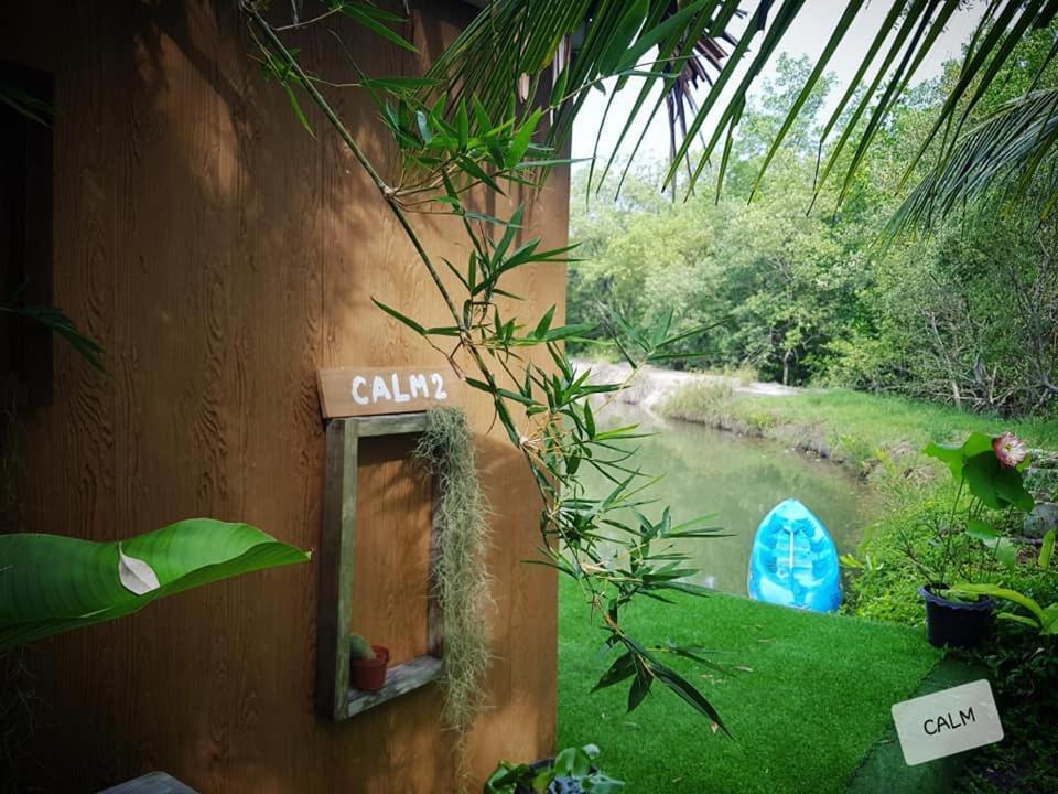 Calm At Bangphat Bor Saen Ngoại thất bức ảnh